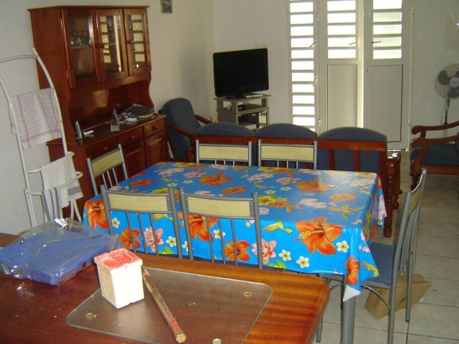 Charmant Appartement Verdoyant Le Morne-Vert Exteriér fotografie